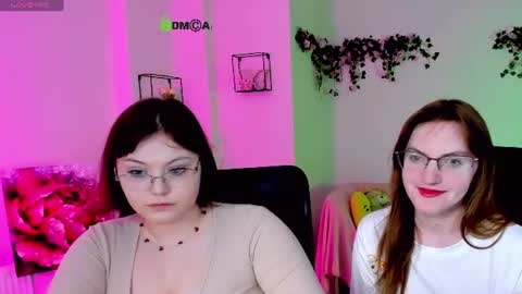 casey_meow_ online show from 19, 6, 2026