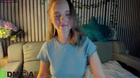 Snapshot of casey_sweeet chatting on 2, 12, 2025 Casey sweeet online show from 2, 12, 2025