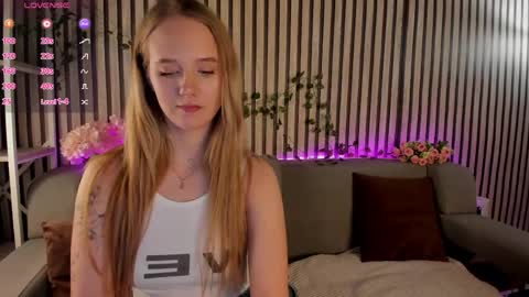 Snapshot of casey_sweeet chatting on 29, 5, 2026 Casey sweeet online show from 29, 5, 2026