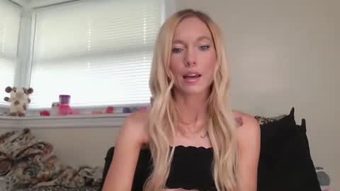 Snapshot of caseygirl6879 chatting on 29, 6, 2026 Casey Lakes online show from 29, 6, 2026