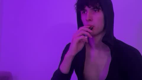 Snapshot of cashmasterparis chatting on 23, 4, 2026 cashmasterparis online show from 23, 4, 2026