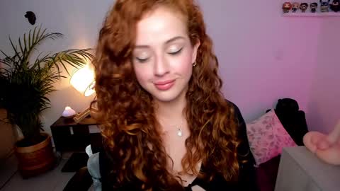 Snapshot of cassandra_caiin chatting on 12, 1, 2025 Cassie online show from 12, 1, 2025