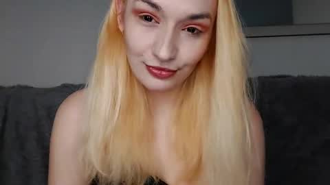 Snapshot of cassandratate chatting on 28, 1, 2025 Casey Chris online show from 28, 1, 2025