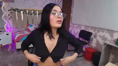 Snapshot of casse_tay chatting on 12, 7, 2026 casse_tay online show from 12, 7, 2026