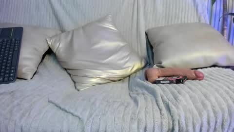 Snapshot of cassie_jones1 chatting on 10, 2, 2026 Cassie Jones online show from 10, 2, 2026