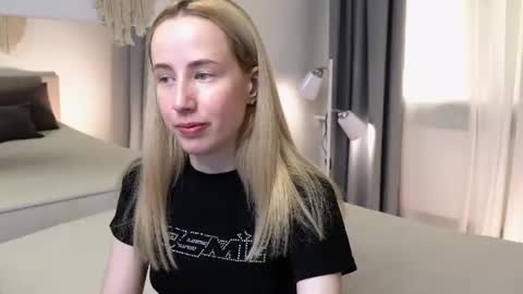 Snapshot of cassie_kelman chatting on 19, 7, 2026 Cassie online show from 19, 7, 2026