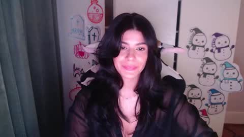 cassiealvarez online show from 15, 12, 2025