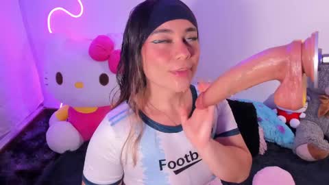 Snapshot of cassiebigass_ chatting on 26, 5, 2026 Bela igzaii9r online show from 26, 5, 2026