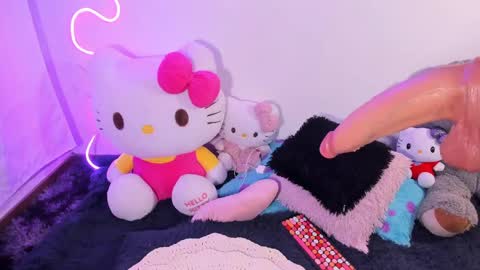 Snapshot of cassiebigass_ chatting on 27, 5, 2026 Bela igzaii9r online show from 27, 5, 2026