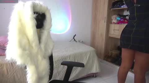 Snapshot of cassiecol chatting on 13, 10, 2025 cASSie online show from 13, 10, 2025