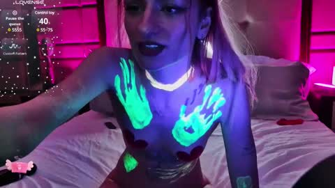 Cassie online show from 25, 2, 2025