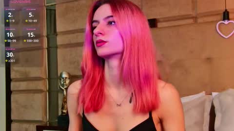 Cassie online show from 3, 3, 2025