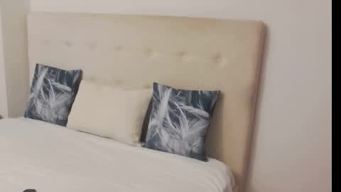 CassieHilton online show from 3, 10, 2025