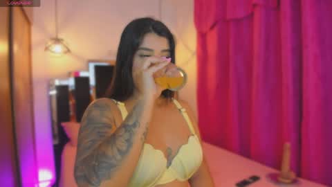 Snapshot of cassiestevenss chatting on 2, 4, 2026 Cassie Stevens online show from 2, 4, 2026