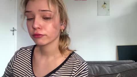 Snapshot of cassijent chatting on 25, 3, 2026 Olivia online show from 25, 3, 2026