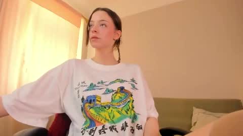 Snapshot of cassisland chatting on 27, 4, 2026 cassandra online show from 27, 4, 2026