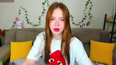 Snapshot of casta_grand chatting on 2, 4, 2026 Diana online show from 2, 4, 2026