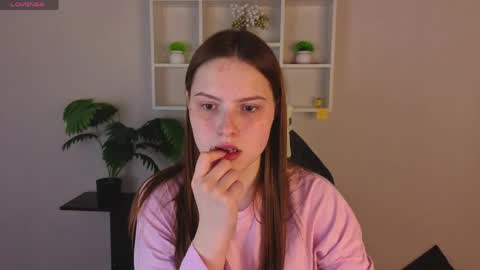 Snapshot of casta_grand chatting on 12, 4, 2026 Diana online show from 12, 4, 2026