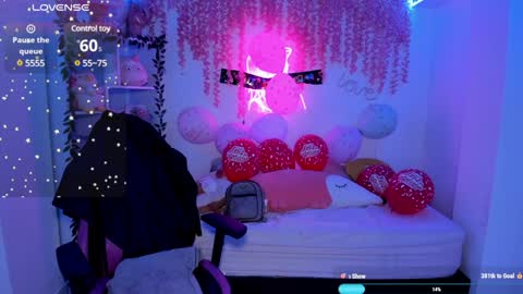 Snapshot of cat_kitty18 chatting on 31, 1, 2025 Lorena Saenz online show from 31, 1, 2025