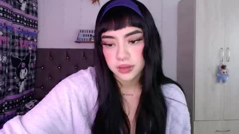 Snapshot of cat_mila_ chatting on 16, 4, 2026 Mila online show from 16, 4, 2026