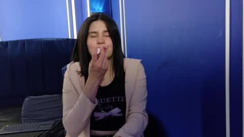 cata black online show from 4, 2, 2026