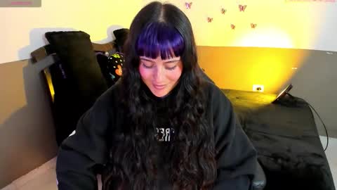 Snapshot of cataleya_blare chatting on 27, 3, 2026 LUU online show from 27, 3, 2026