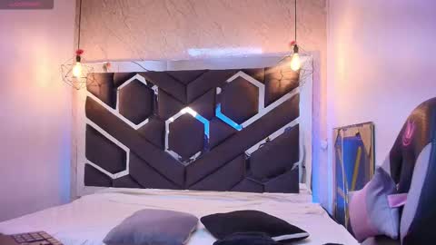 Snapshot of cataleya_sambrano chatting on 5, 11, 2025 Cataleya online show from 5, 11, 2025