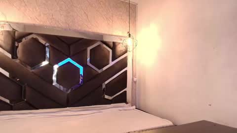 Snapshot of cataleya_sambrano chatting on 21, 11, 2025 Cataleya online show from 21, 11, 2025