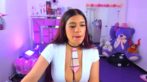 Snapshot of cataleyahot_132 chatting on 9, 4, 2026 cataleya online show from 9, 4, 2026