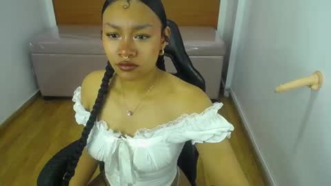 Snapshot of catalina25_t chatting on 28, 9, 2025 catalina25_t online show from 28, 9, 2025