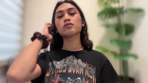 catalina2605 online show from 25, 11, 2025