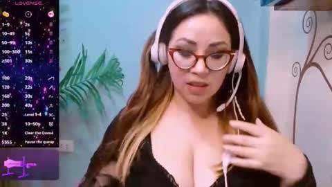 Snapshot of catalina3772516 chatting on 4, 6, 2026 catalina3772516 online show from 4, 6, 2026