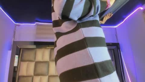 Snapshot of catalina_jade chatting on 2, 4, 2026 Cata online show from 2, 4, 2026