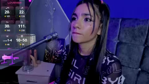 Snapshot of catalina_whore1 chatting on 17, 4, 2026 catalina_whore1 online show from 17, 4, 2026