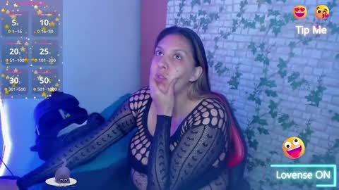  Mia   online show from 5, 11, 2025