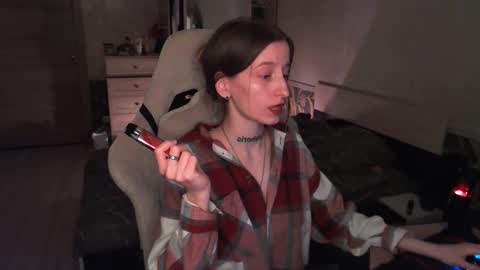 Snapshot of cath_dysphoria_ chatting on 16, 3, 2026 CATH online show from 16, 3, 2026