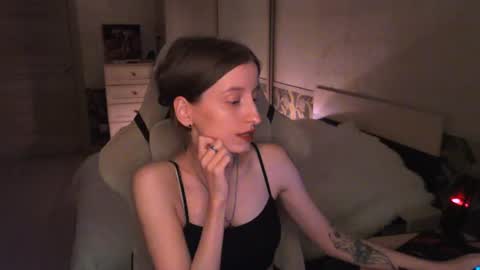 Snapshot of cath_dysphoria_ chatting on 28, 7, 2026 CATH online show from 28, 7, 2026