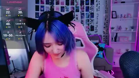 Snapshot of catharinejones chatting on 2, 7, 2026 KettieHi My name is Katie I love drawing and I can play the guitar. And love dancing online show from 2, 7, 2026