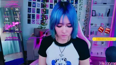 Snapshot of catharinejones chatting on 11, 7, 2026 KettieHi My name is Katie I love drawing and I can play the guitar. And love dancing online show from 11, 7, 2026