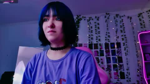 Snapshot of catharinejones chatting on 24, 7, 2026 KettieHi My name is Katie I love drawing and I can play the guitar. And love dancing online show from 24, 7, 2026