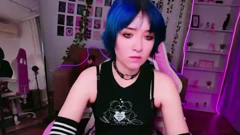 Snapshot of catharinejones chatting on 3, 8, 2026 KettieHi My name is Katie I love drawing and I can play the guitar. And love dancing online show from 3, 8, 2026