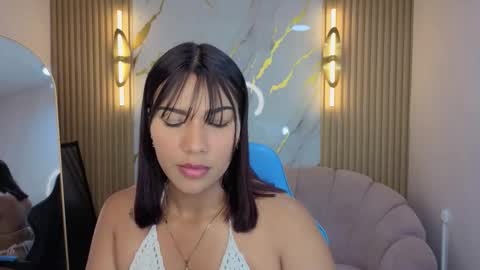 Snapshot of catherine_b_ chatting on 8, 10, 2025 catherin online show from 8, 10, 2025