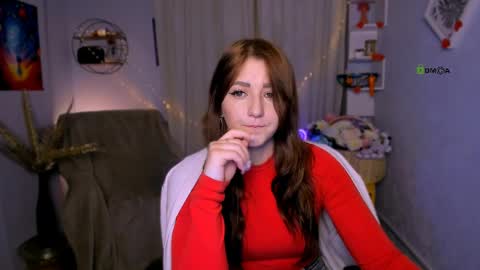 Snapshot of catherine_kitty chatting on 2, 4, 2026 Catherine online show from 2, 4, 2026