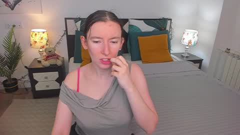 Catrin online show from 16, 12, 2024