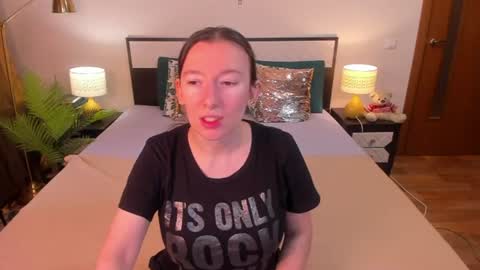 Catrin online show from 8, 7, 2026