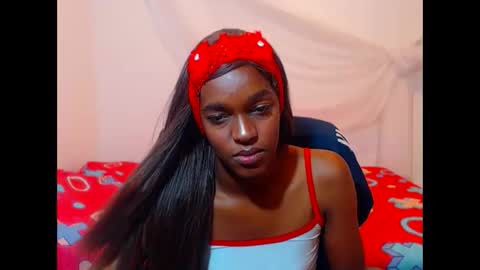 Snapshot of cathi_nahomi chatting on 20, 10, 2025 cathi_nahomi online show from 20, 10, 2025