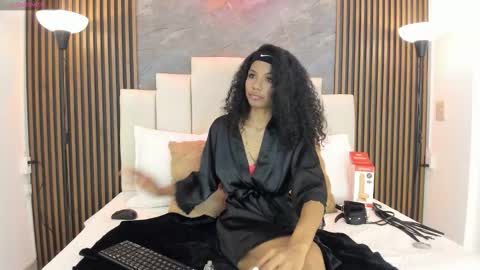 catiusca_reyes_03 online show from 3, 12, 2025