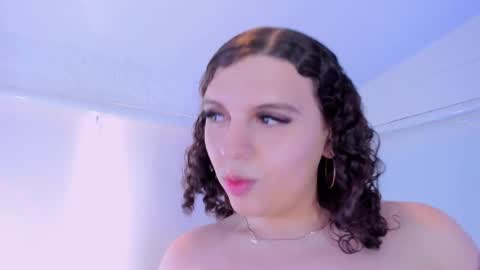 Snapshot of catleya_noire chatting on 1, 12, 2025 Catleya online show from 1, 12, 2025