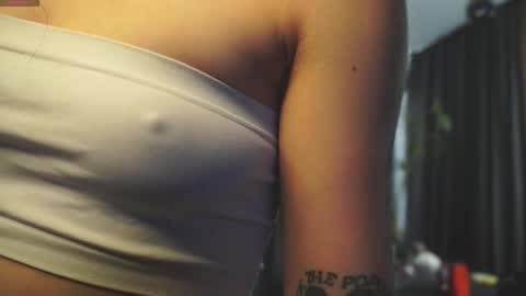 Snapshot of catolinanight chatting on 16, 11, 2025 catolinanight online show from 16, 11, 2025