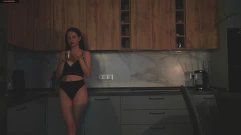 Snapshot of catolinanight chatting on 26, 11, 2025 catolinanight online show from 26, 11, 2025